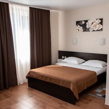 Гостинний Двір "Марія" Hotel Kropyvnytskyi Ngoại thất bức ảnh