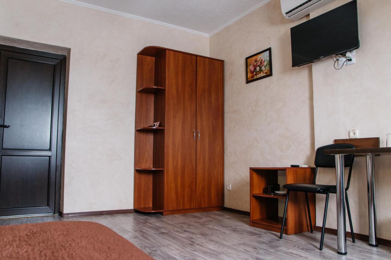 Гостинний Двір "Марія" Hotel Kropyvnytskyi Ngoại thất bức ảnh