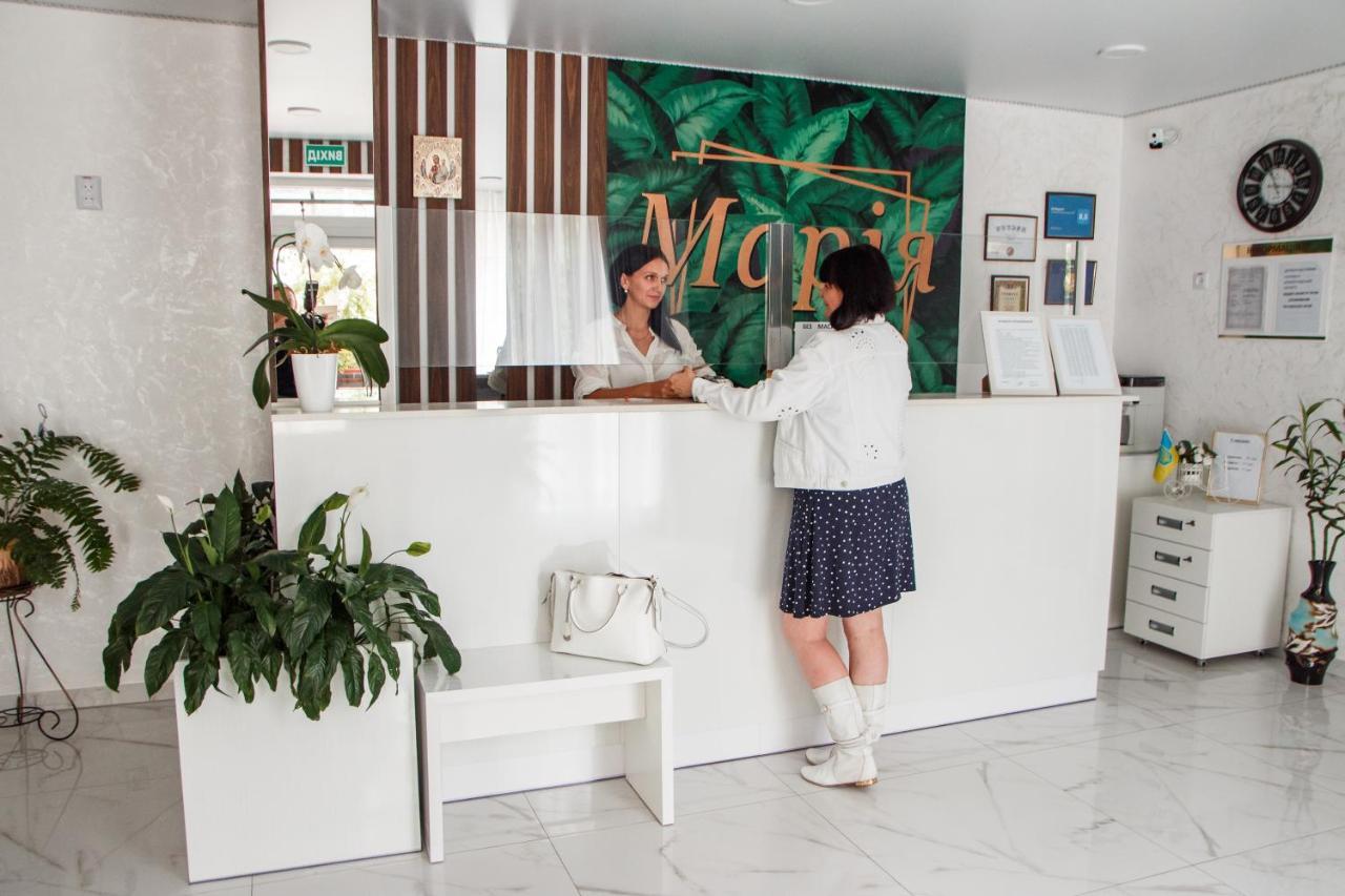 Гостинний Двір "Марія" Hotel Kropyvnytskyi Ngoại thất bức ảnh