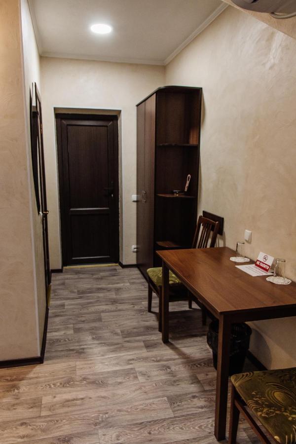 Гостинний Двір "Марія" Hotel Kropyvnytskyi Ngoại thất bức ảnh