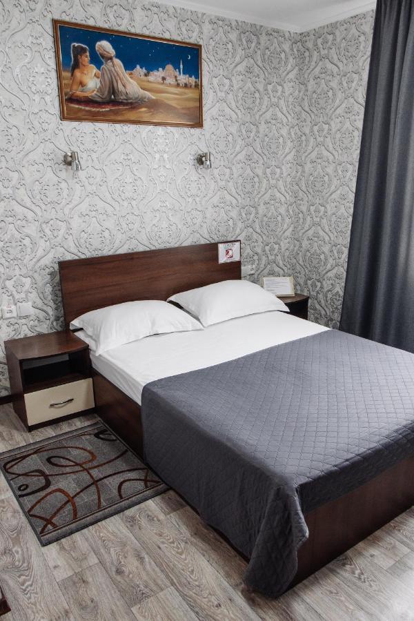 Гостинний Двір "Марія" Hotel Kropyvnytskyi Ngoại thất bức ảnh