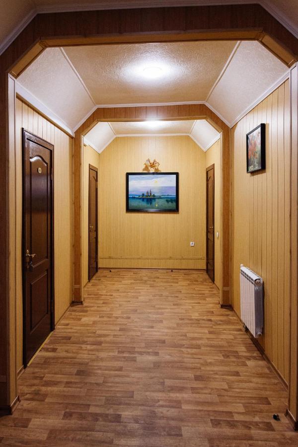 Гостинний Двір "Марія" Hotel Kropyvnytskyi Ngoại thất bức ảnh