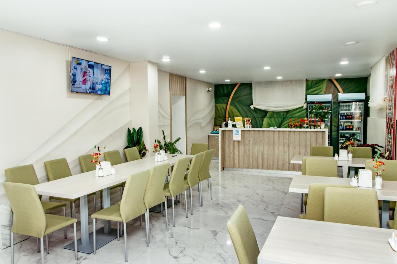 Гостинний Двір "Марія" Hotel Kropyvnytskyi Ngoại thất bức ảnh